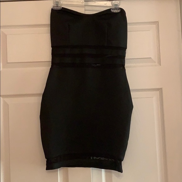 NWOT Wow Couture strapless dress - Picture 3 of 8